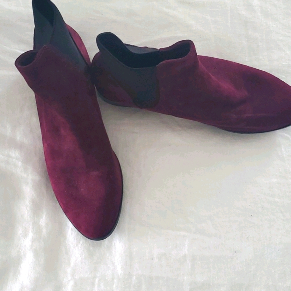 New Aldo Chelsea Boots - wine Colour